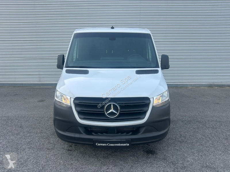 Veicolo commerciale Mercedes III
