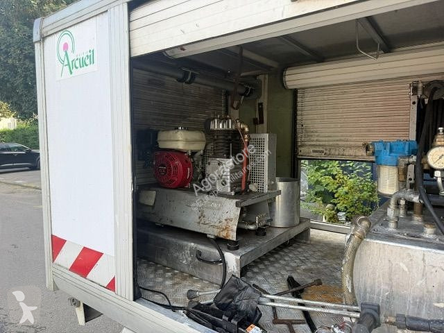 Véhicule utilitaire Piaggio PORTER