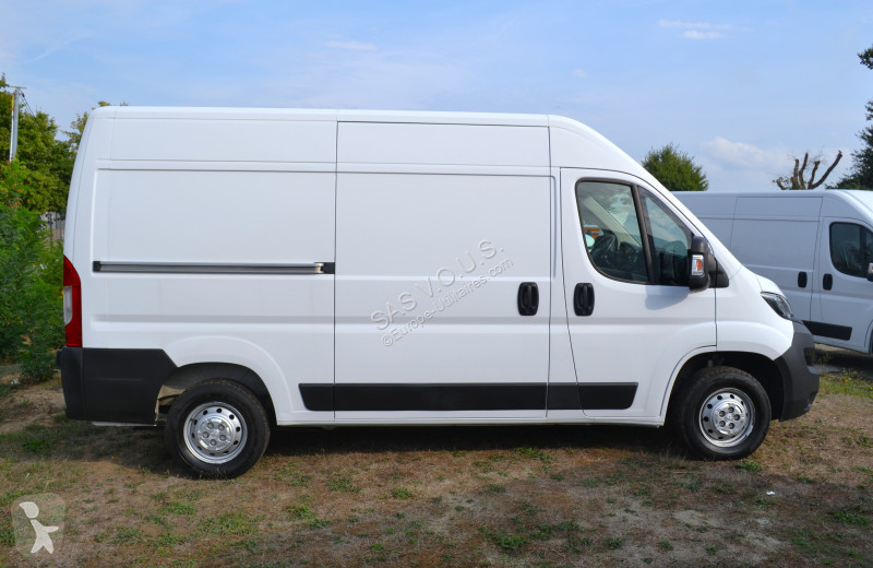 عربة نفعية Peugeot PEUGEOT BOXER FG 330 L2H2...