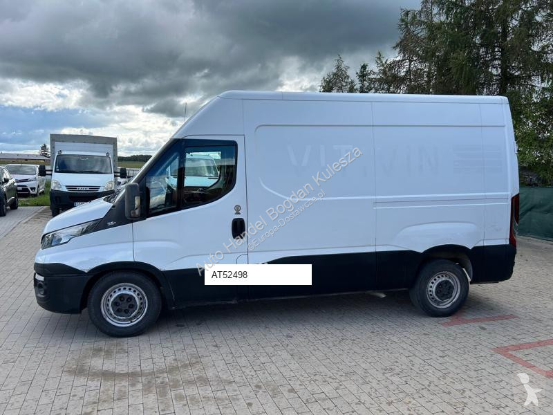Veicolo commerciale Iveco 35S13