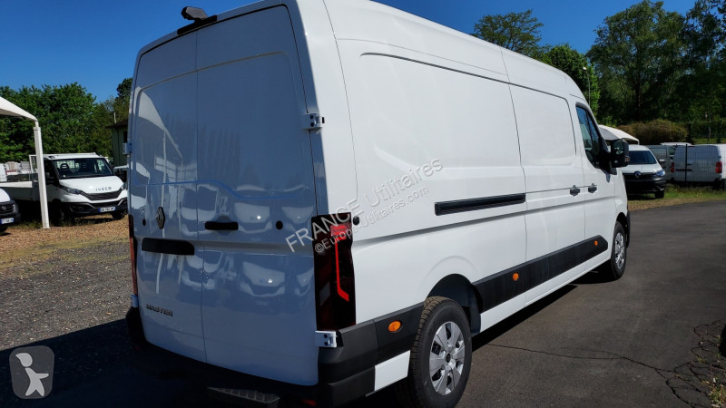 Véhicule utilitaire Renault MASTER IV FG BVA...