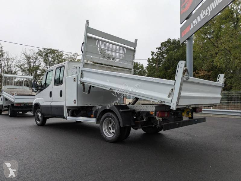 Iveco 35C16 van