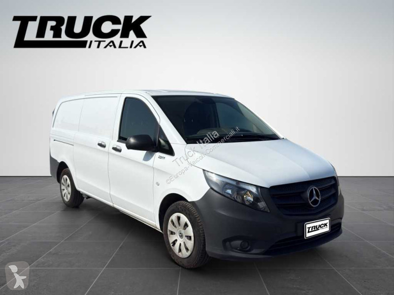 Veicolo commerciale Mercedes III 110 - 110 cdi...