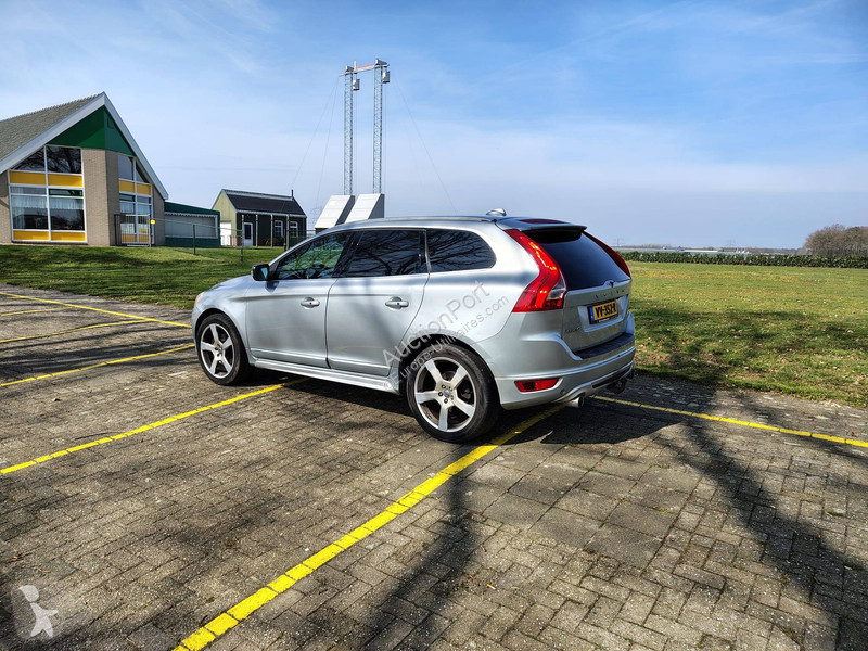 Коммерческий автомобиль Volvo D5 2.4L