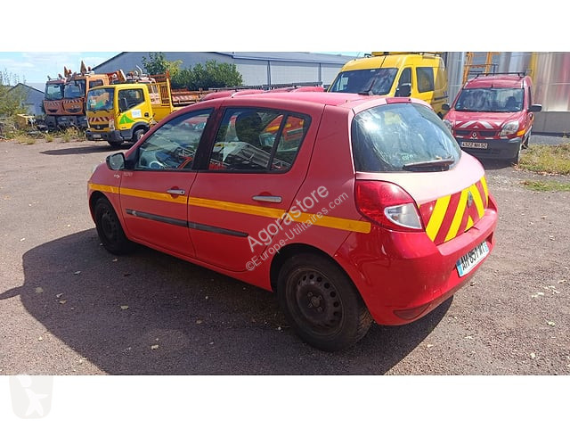 Коммерческий автомобиль Renault CLIO