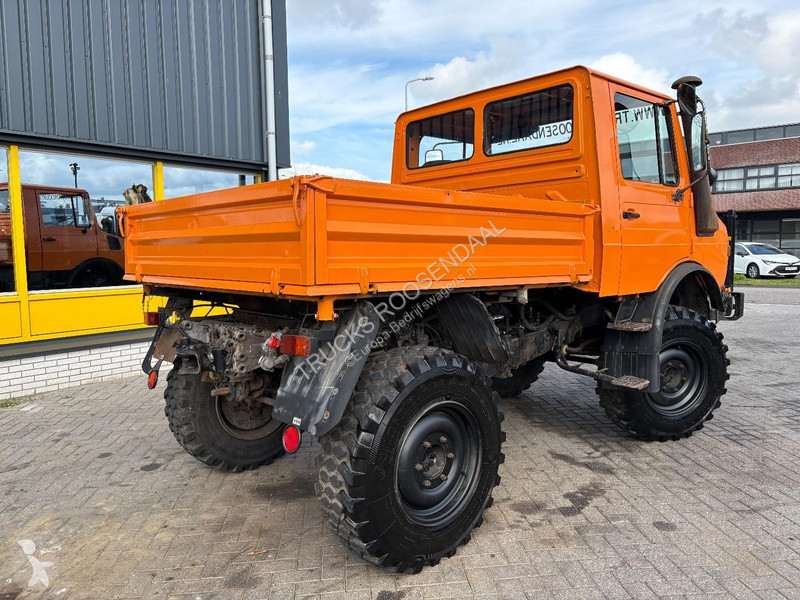 Samochód dostawczy Unimog + 4X4 + BJ 1977 +...