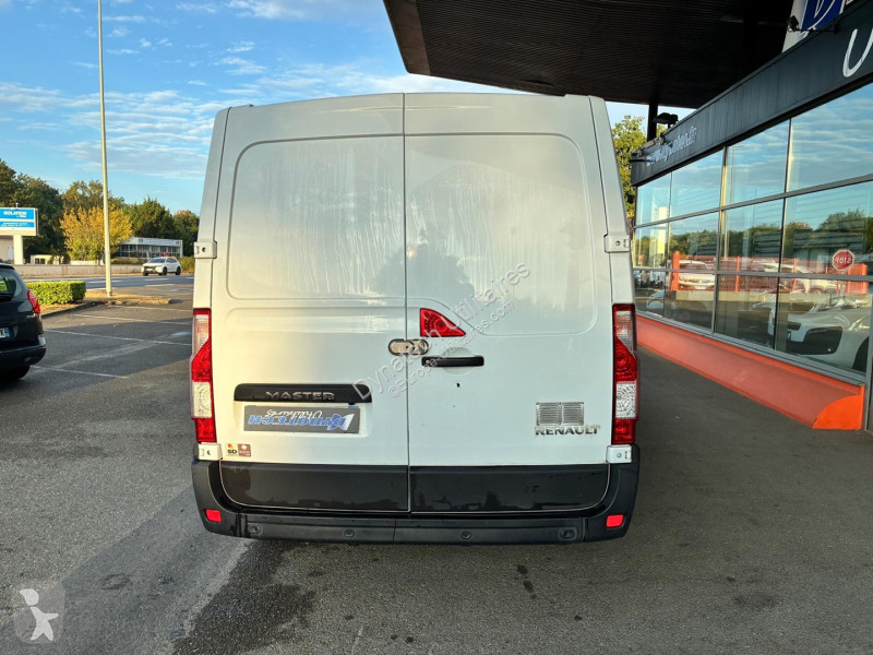 Коммерческий автомобиль Renault MASTER III FG...