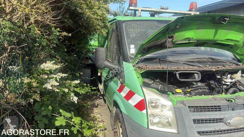 Samochód dostawczy Ford TRANSIT
