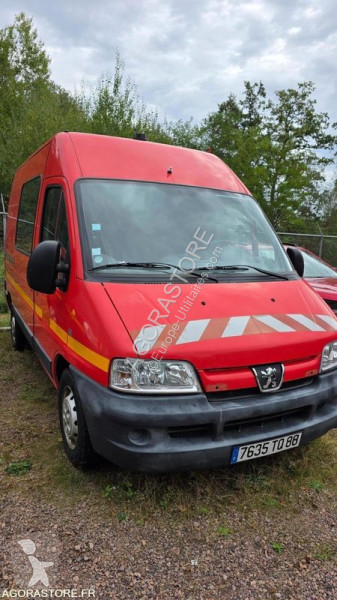 Samochód dostawczy Peugeot BOXER