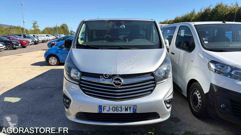 Samochód dostawczy Opel VIVARO