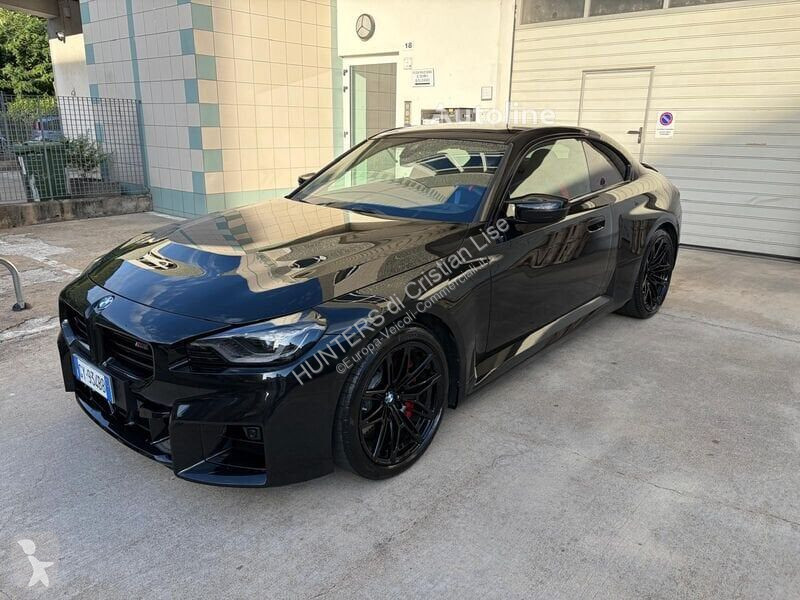 Véhicule utilitaire BMW M2