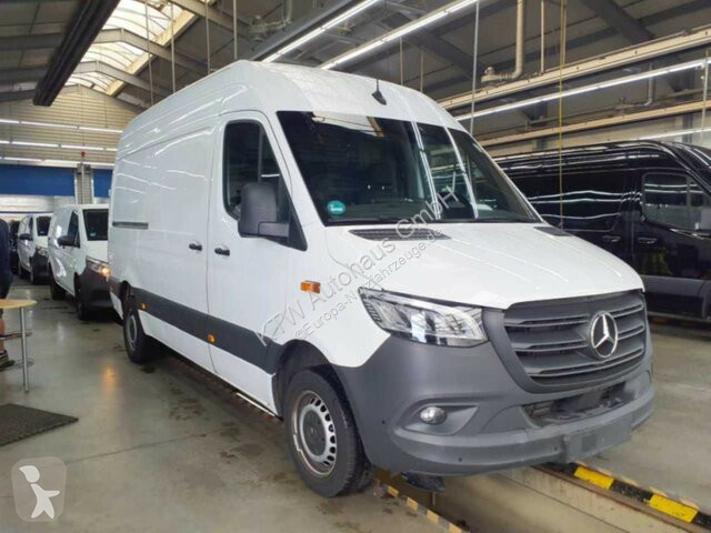 Samochód dostawczy Mercedes Sprinter 317...