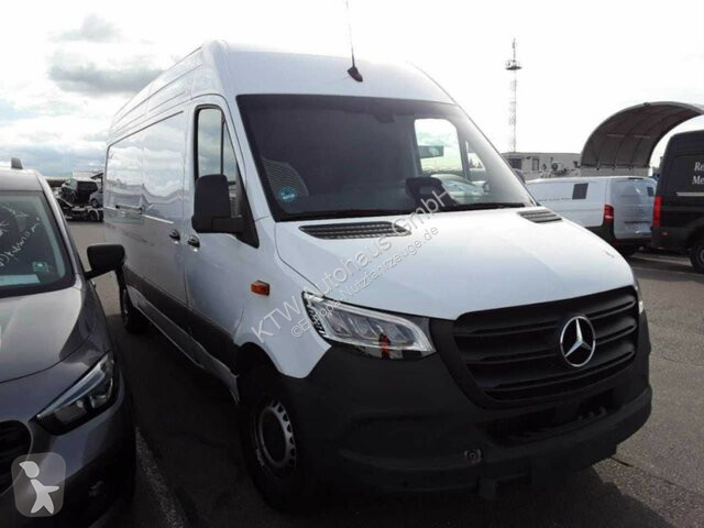 Samochód dostawczy Mercedes Sprinter 317...