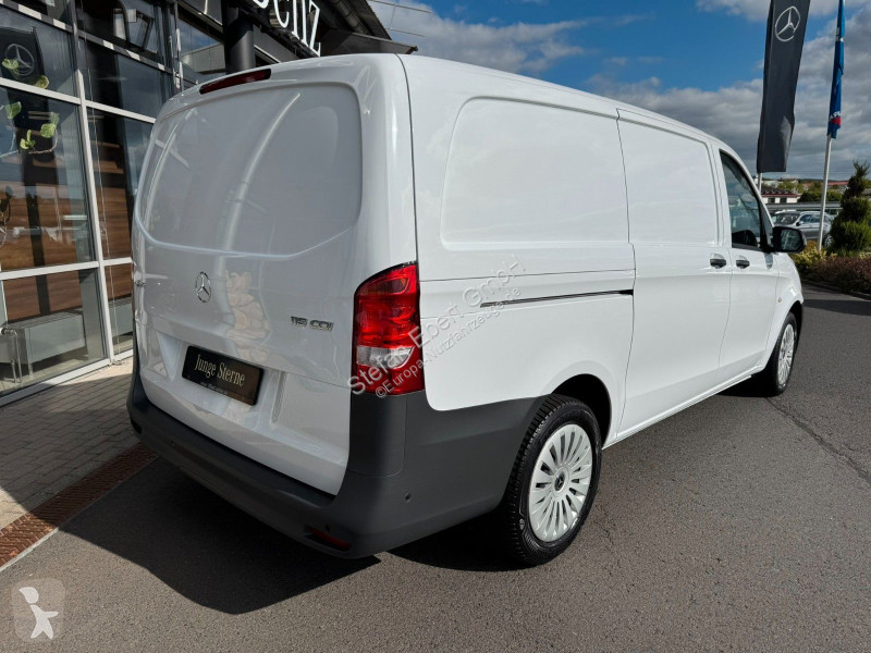 Nyttofordon Mercedes Vito  9G Klima Kamera SHZ
