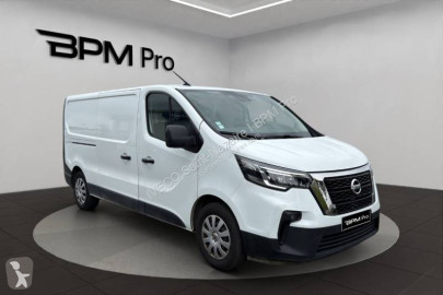 Skåpbil Nissan