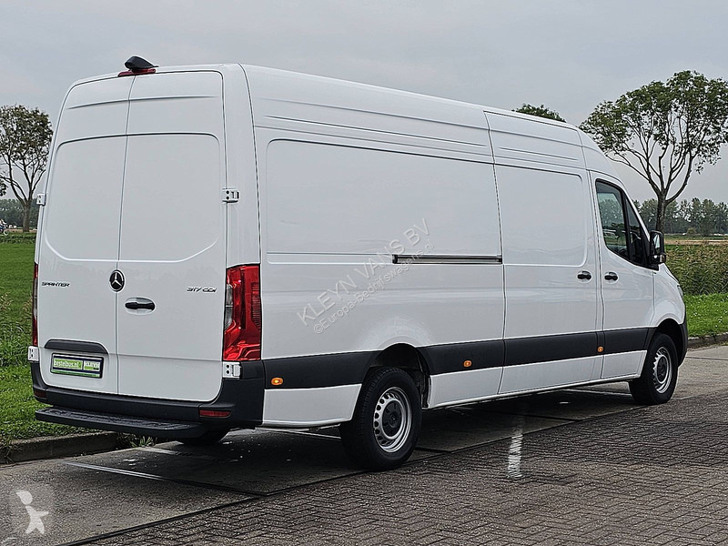 Autoutilitară Mercedes 317 L3H2 Automaat MBUX10
