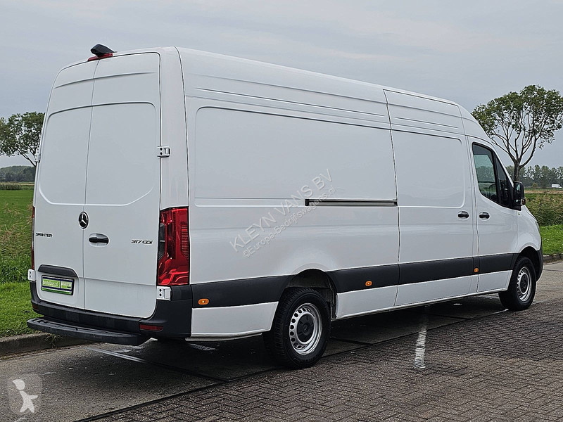 Autoutilitară Mercedes 317 L3H2 Automaat MBUX10