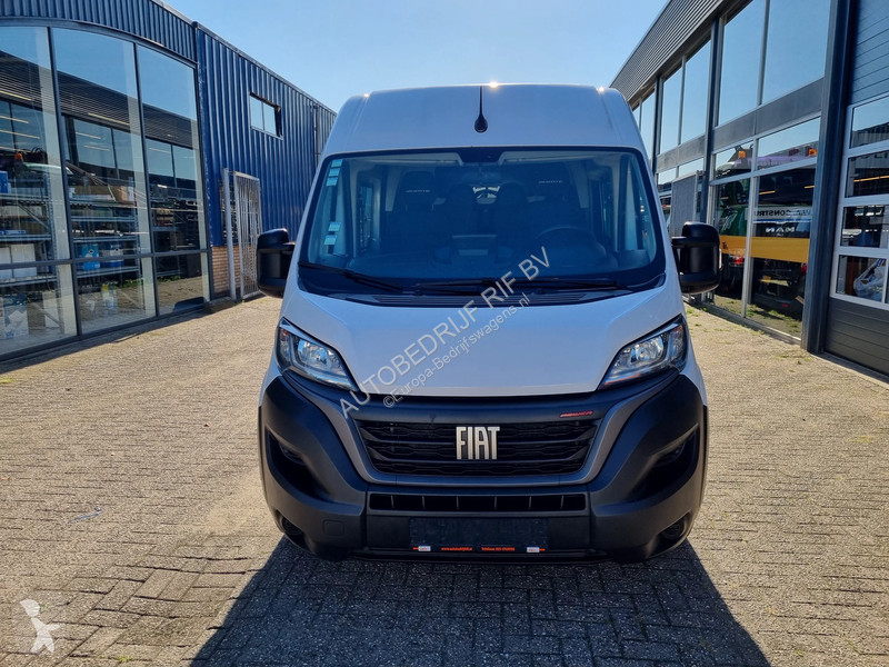 Véhicule utilitaire Fiat 2.2D 180 pk L3H2 DC...