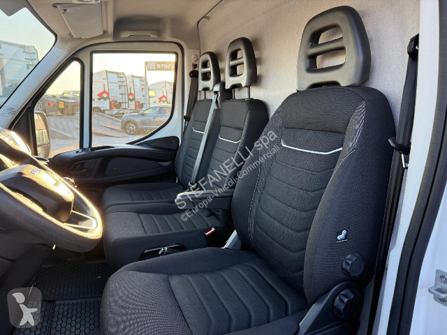 Nyttofordon Iveco DAILY 35S14 V