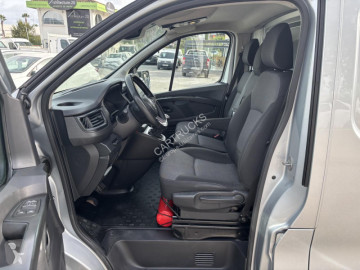 Medelstor transportbil Renault