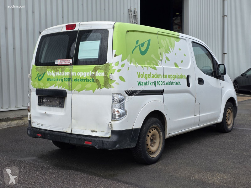 Nyttofordon Nissan e-nv 200