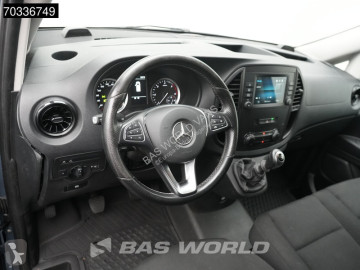 Bestelwagen Mercedes