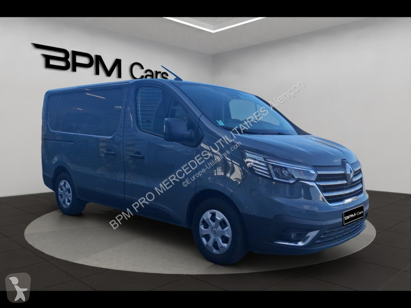 Samochód dostawczy Renault Fg L1H1 2T8 2.0 Blue...