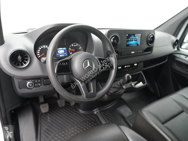 Autoutilitară Mercedes 311 CDI