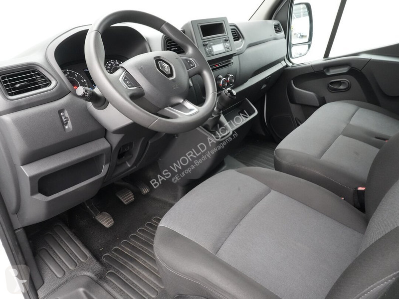 عربة نفعية Renault 135PK