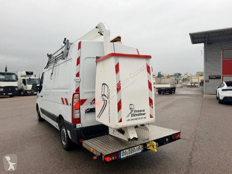 Furgoneta Renault 145 DCI