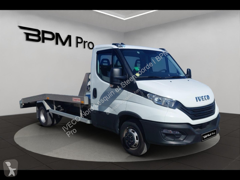عربة نفعية Iveco CCb 35C16H empattement 4100...