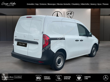 Furgon długi Mercedes