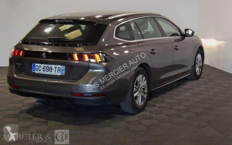 Samochód dostawczy Peugeot