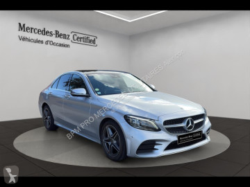 Berlină Mercedes
