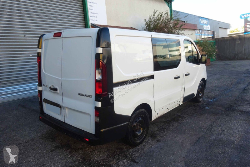 Véhicule utilitaire Renault TRAFIC 1.6 DCI 120...