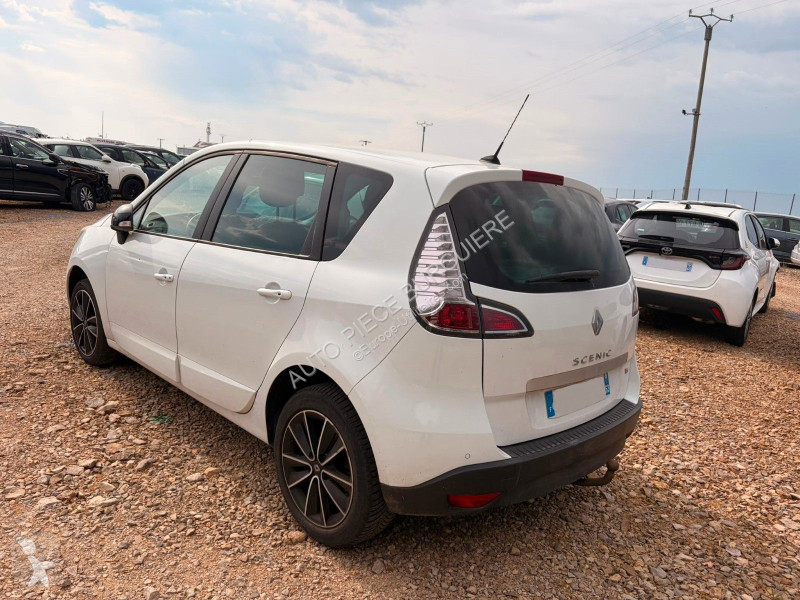 Véhicule utilitaire Renault Scénic III 1.2 TCe...