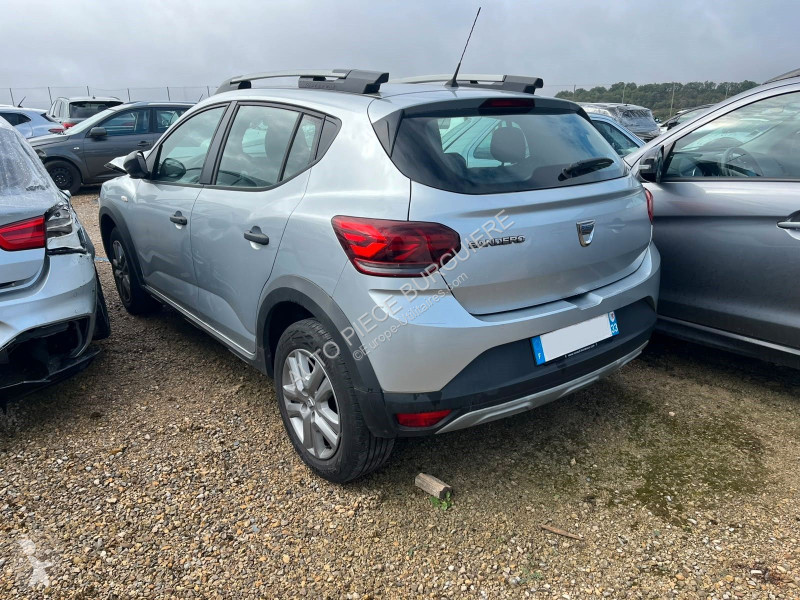 Véhicule utilitaire Dacia III 1.0i TCe 90...