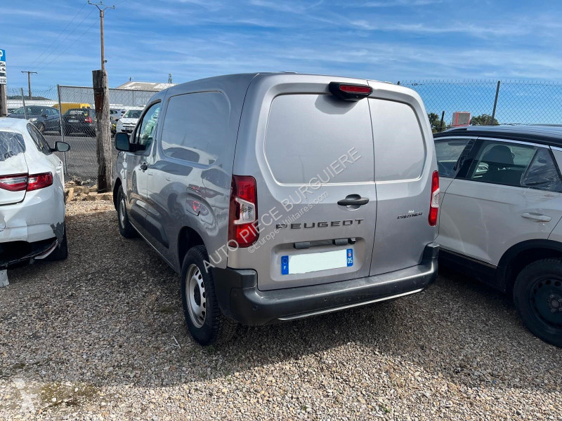 Veicolo commerciale Peugeot III 1.5 BlueHDi 130...
