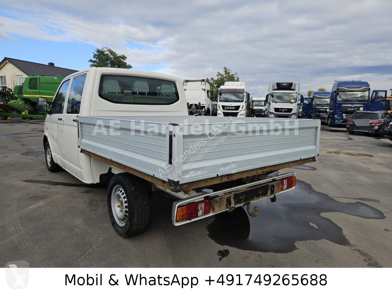 Véhicule utilitaire Volkswagen T5 2,5 TDI...