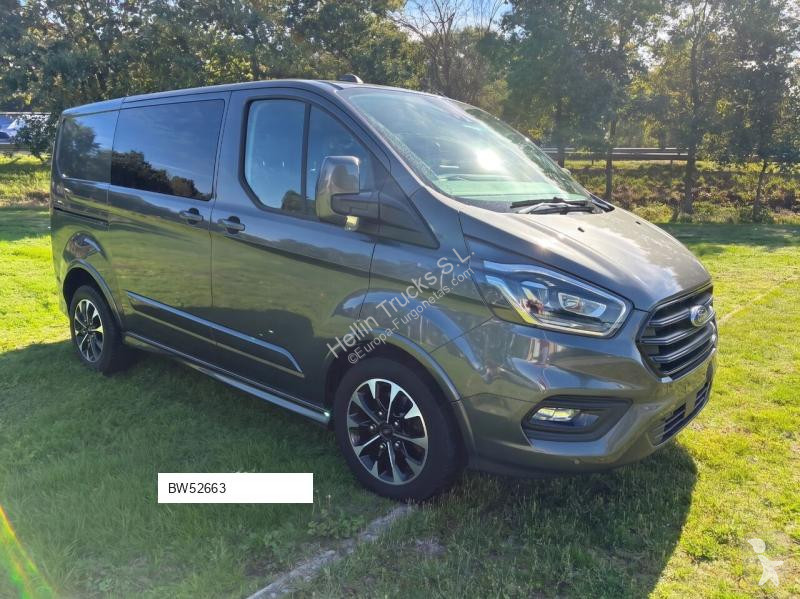 Autoutilitară Ford Sport