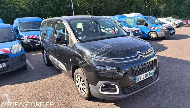 Véhicule utilitaire Citroën BERLINGO