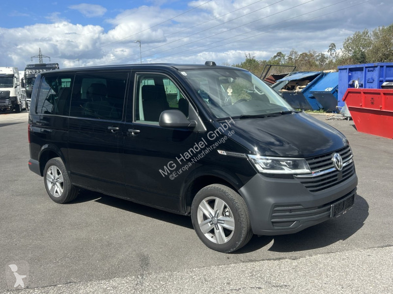 Autoutilitară Volkswagen T6.1 KOMBI 2.0 TDI,...
