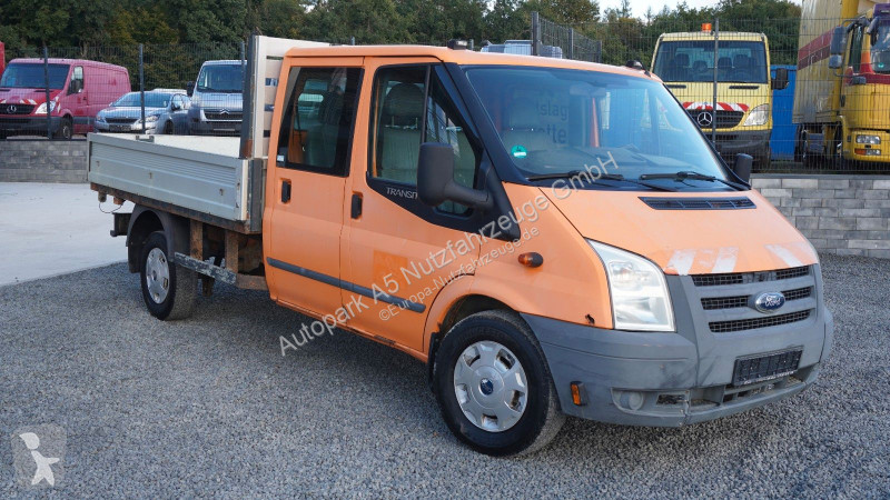 Véhicule utilitaire Ford FT 350 TDCi Doka...