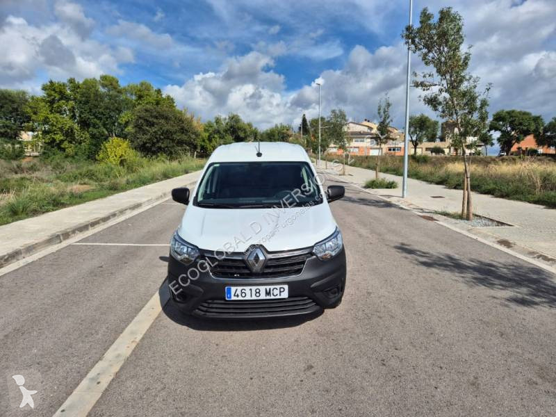 Véhicule utilitaire Renault DCI 95