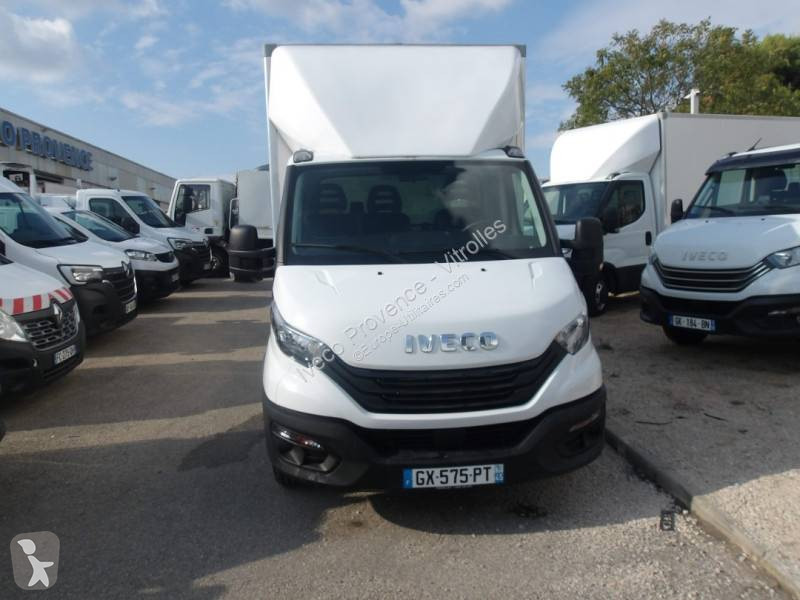 Véhicule utilitaire Iveco 35C16H EMP 4100