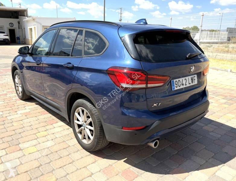 Véhicule utilitaire BMW