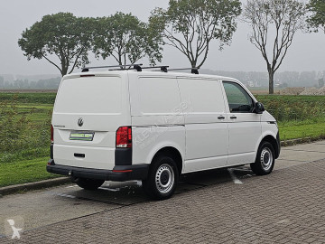 Volkswagen Transporter 2.0 TDI T6.1 L1H1 Carplay Achterklep Trekhaak CruiseControl 3-Zits Pdc Euro6 OH-Historie!