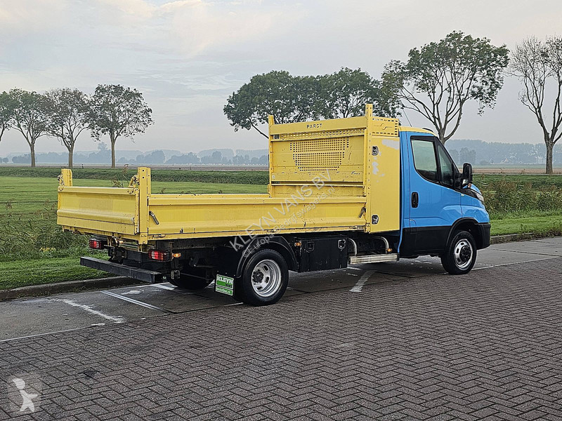 Véhicule utilitaire Iveco 35C16 3.0Ltr Kipper...