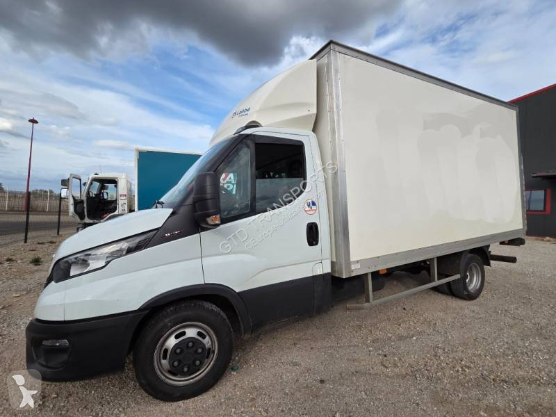 Véhicule utilitaire Iveco