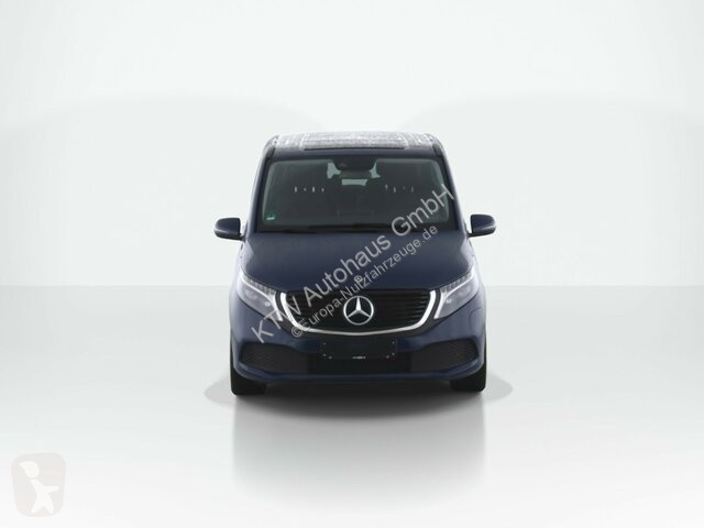Véhicule utilitaire Mercedes EQV 300...
